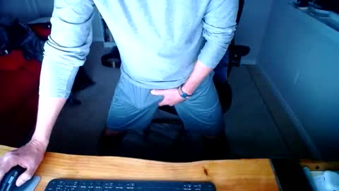 delicioso4u online show from 04/21/26, 05:14