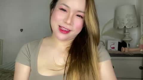 iyalicious online show from 11/11/25, 09:15