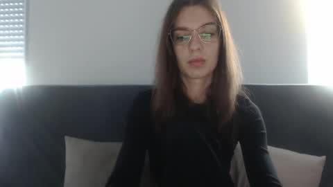 Aurora online show from 09/24/25, 05:44