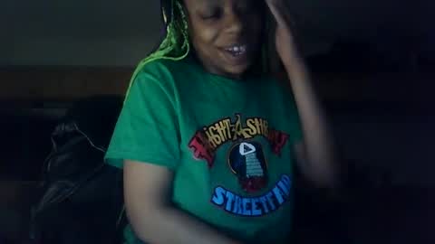 Snapshot of delightfuldark chatting on 01/25/25, 01:52 delightfuldark online show from 01/25/25, 01:52