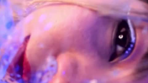 della online show from 09/10/25, 02:17