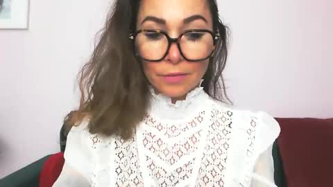 delilah_sweet online show from 09/15/25, 03:01