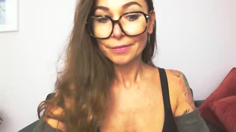 delilah_sweet online show from 09/22/25, 03:03