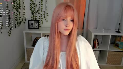 Delilah or Laila online show from 09/20/25, 08:21