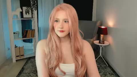 Snapshot of delilahtaylor chatting on 07/08/26, 09:52 Delilah or Laila online show from 07/08/26, 09:52