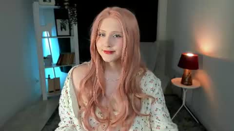 Snapshot of delilahtaylor chatting on 07/17/26, 08:57 Delilah or Laila online show from 07/17/26, 08:57