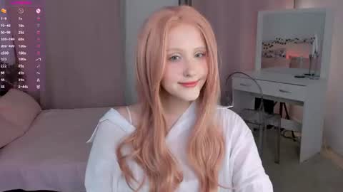 Snapshot of delilahtaylor chatting on 07/18/26, 10:02 Delilah or Laila online show from 07/18/26, 10:02