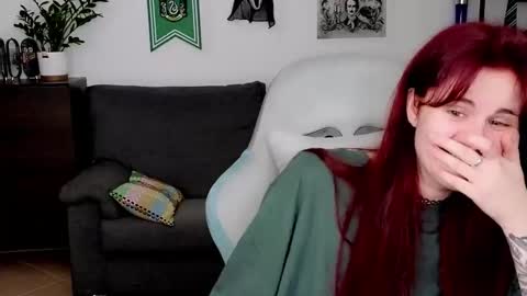 dellacrush_ online show from 02/18/26, 07:32