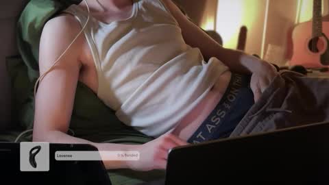 Snapshot of delpetious chatting on 12/15/25, 11:20 Del Petious online show from 12/15/25, 11:20