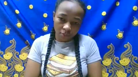 Snapshot of delphin774164 chatting on 05/16/26, 01:43 delphin774164 online show from 05/16/26, 01:43