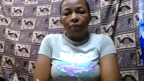 Snapshot of delphin774164 chatting on 05/27/26, 02:41 delphin774164 online show from 05/27/26, 02:41