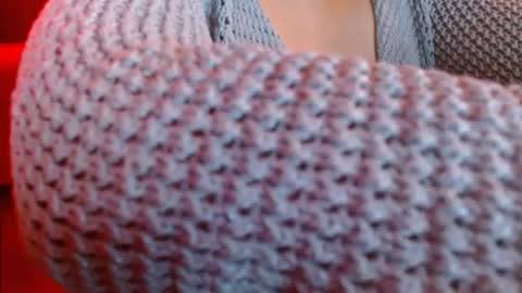 Snapshot of delphine_x chatting on 01/26/25, 11:39 Delphine online show from 01/26/25, 11:39