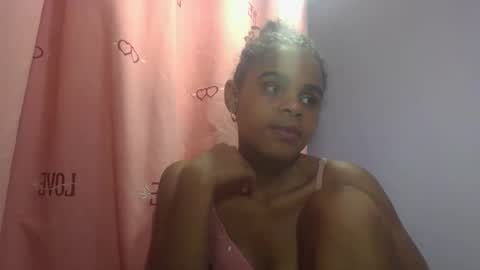 delphine online show from 04/14/26, 10:21