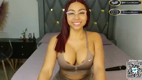 Snapshot of delsee_ chatting on 07/26/26, 01:03 Delsee online show from 07/26/26, 01:03