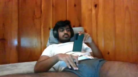 Snapshot of delta0211 chatting on 12/22/24, 12:07 delta0211 online show from 12/22/24, 12:07