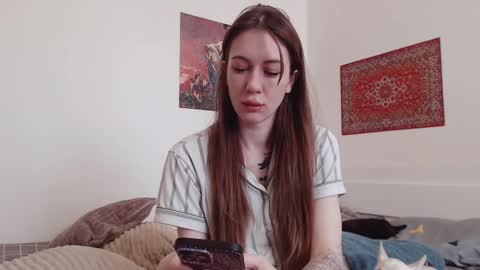 Snapshot of demiamour chatting on 02/26/25, 08:59 Demi. not your babybabebb and other shit online show from 02/26/25, 08:59