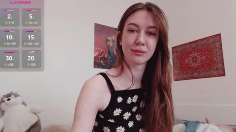 Snapshot of demiamour chatting on 03/10/25, 02:26 Demi. not your babybabebb and other shit online show from 03/10/25, 02:26