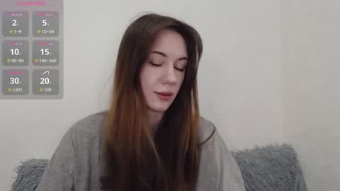 Snapshot of demiamour chatting on 10/29/25, 05:20 Demi. not your babybabebb and other shit online show from 10/29/25, 05:20