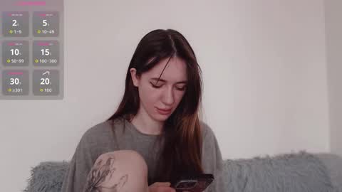 Snapshot of demiamour chatting on 11/07/25, 09:09 Demi. not your babybabebb and other shit online show from 11/07/25, 09:09