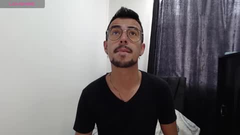 demian_val_4 online show from 03/03/25, 12:58