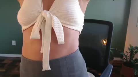 demmetria online show from 02/26/26, 05:56