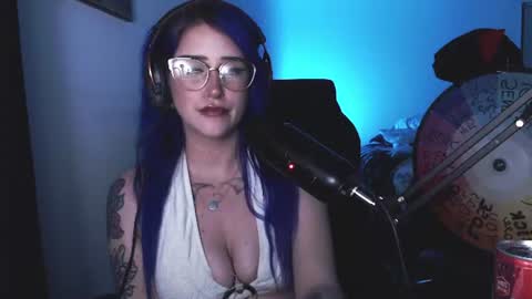 Snapshot of demongf chatting on 06/19/26, 05:01 Demoness Mina online show from 06/19/26, 05:01