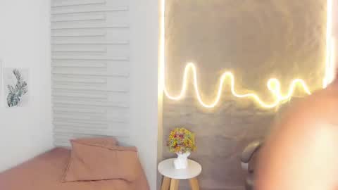 demy_ruiz online show from 03/07/25, 08:45