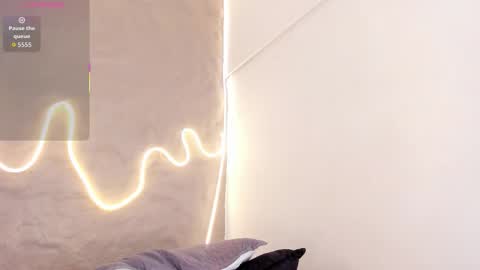 demy_ruiz online show from 10/01/25, 03:34