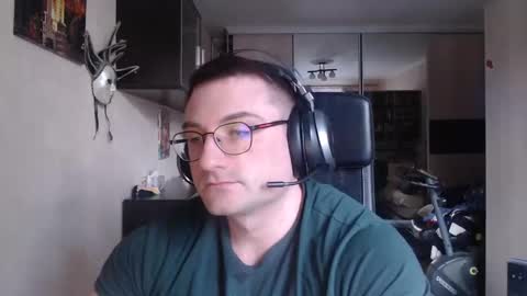 Den online show from 02/18/25, 12:49