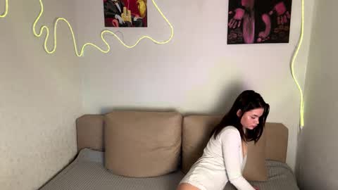 Kate online show from 02/25/26, 08:13