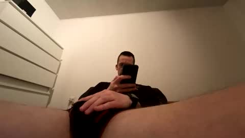 denis19872 online show from 02/11/26, 10:37