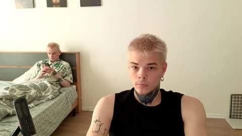 Denis online show from 09/09/25, 01:21