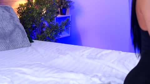 denisedevilles online show from 12/02/24, 01:35