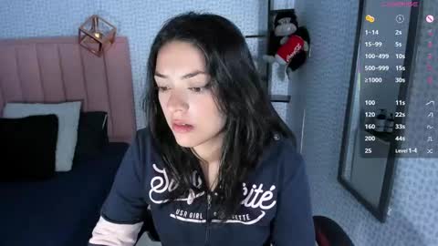 D E N I S  online show from 10/04/25, 12:25