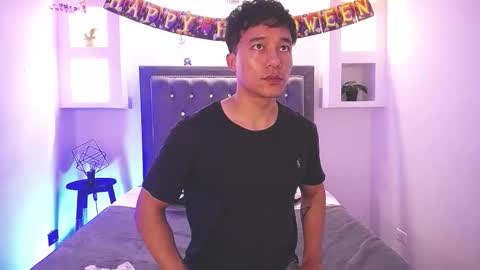 Snapshot of denizer_healer chatting on 10/27/25, 12:42 DENIZER online show from 10/27/25, 12:42