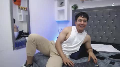 Snapshot of denizer_healer chatting on 11/02/25, 01:08 DENIZER online show from 11/02/25, 01:08