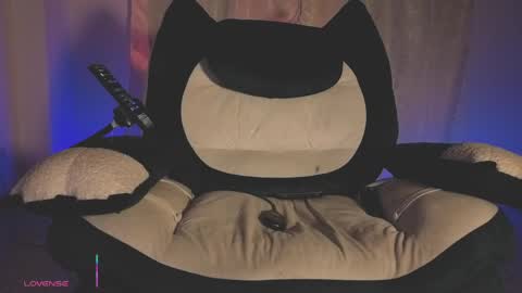 Oliver online show from 03/31/26, 04:13