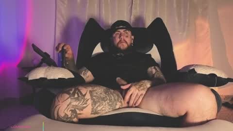 Oliver online show from 04/22/26, 03:53