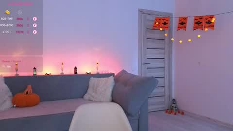 Den online show from 10/10/25, 09:41