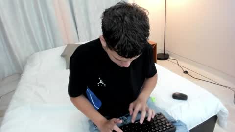 Dennis online show from 04/20/26, 08:21