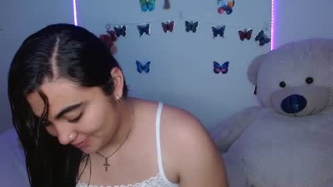 Snapshot of dennis_love_ chatting on 06/20/26, 03:09 rosse online show from 06/20/26, 03:09