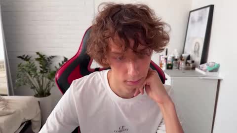 Snapshot of denobluora chatting on 10/03/25, 11:51 Jasper   online show from 10/03/25, 11:51