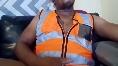 Snapshot of dentzo chatting on 12/02/24, 06:30 mastER blACK online show from 12/02/24, 06:30