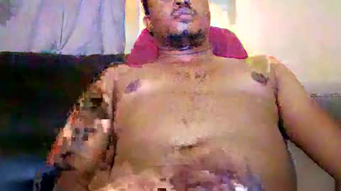 Snapshot of dentzo chatting on 01/26/25, 07:21 mastER blACK online show from 01/26/25, 07:21