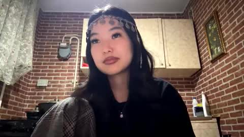 Emma online show from 02/19/26, 03:08