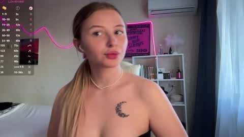Vi  Victoria online show from 05/07/26, 02:33