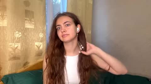 Snapshot of deonnamitcheltree chatting on 05/21/26, 05:09 Eva online show from 05/21/26, 05:09