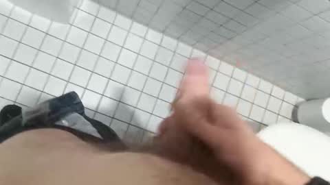 Snapshot of der_wanderer12 chatting on 11/05/25, 12:49 der_wanderer12 online show from 11/05/25, 12:49