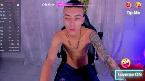 Snapshot of dereck_boyy_ chatting on 07/20/26, 08:00 Dereck Boy online show from 07/20/26, 08:00