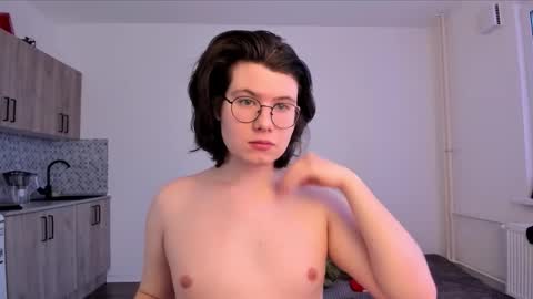 Derek online show from 02/15/26, 02:47